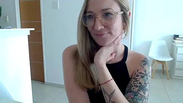 CabledHeredity's cam snapshot