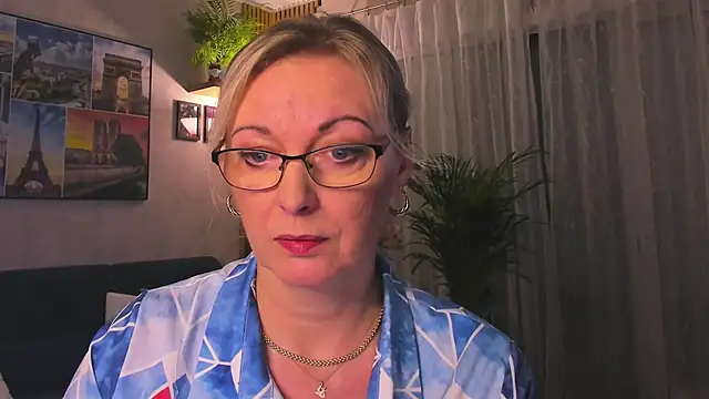 vanessa_chat's cam snapshot