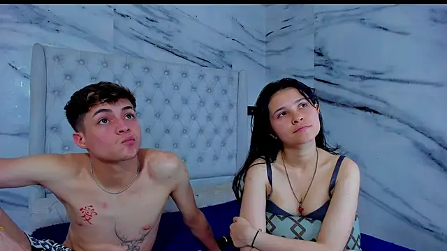 Ari_and_Storm live sex cam