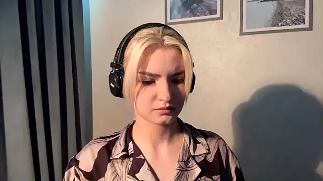 Cindi_Jacobs's cam snapshot