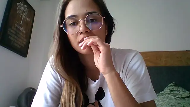 trianabell's cam snapshot