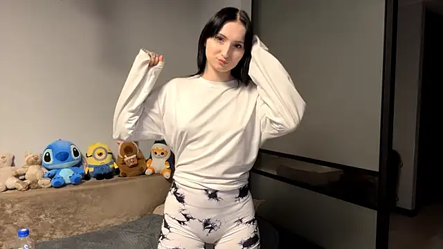 AlitaSiefert's cam snapshot