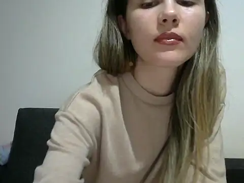 Erii18's cam snapshot