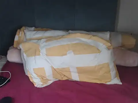 Chocolatebae86's cam snapshot