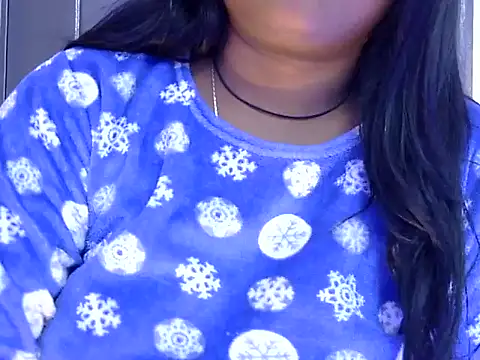 blackbeauti_22's cam snapshot