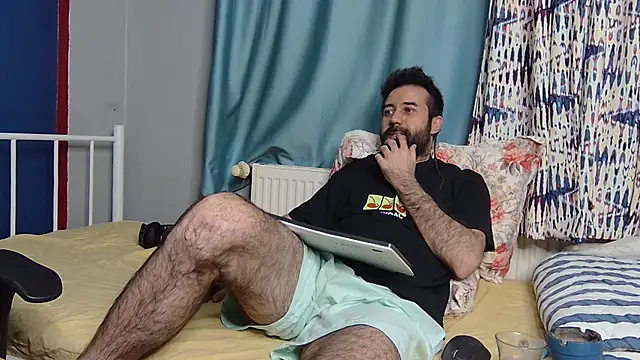 hairybearcb's cam snapshot