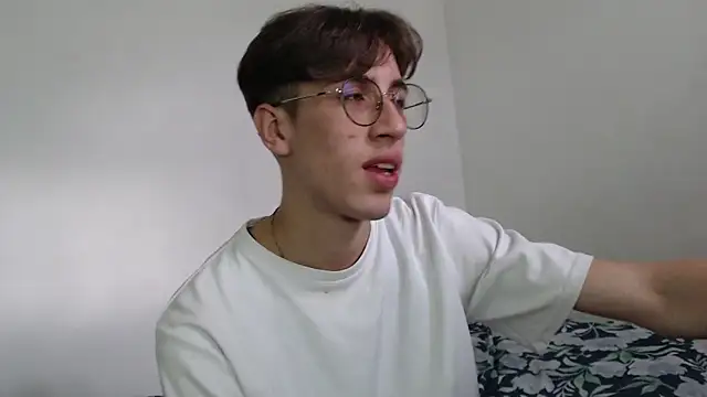 Dio__morningstar's cam snapshot