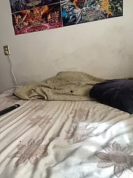 Lucy_YupiSweet's cam snapshot