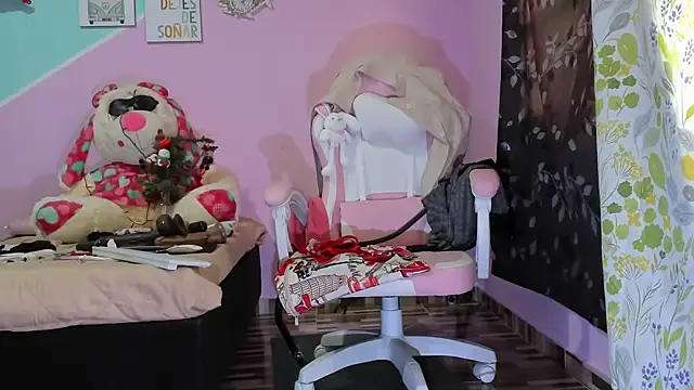 gaticahot's cam snapshot