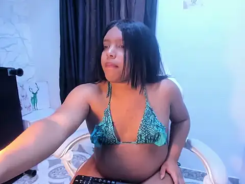 ShanayaKops live sex cam