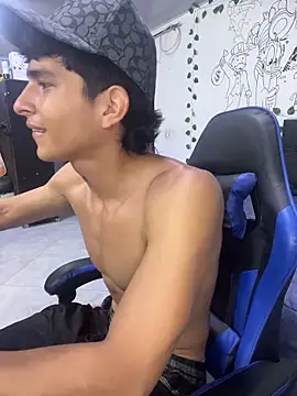 nic_2005's cam snapshot