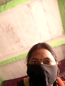 QRESABABY's cam snapshot