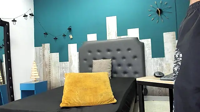 brian_tattoo's cam snapshot