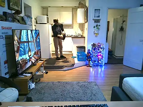 mihaimichael's cam snapshot