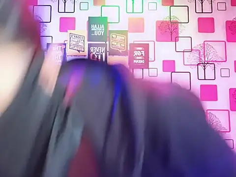 ChiseledCharm's cam snapshot