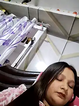 Anushka14321's cam snapshot