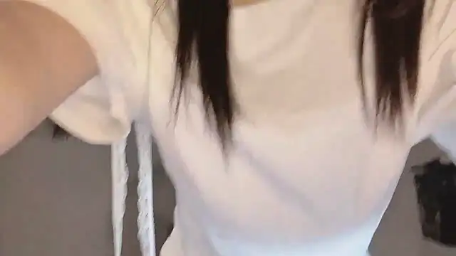 -Hottie live sex cam