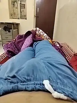 Sexyhotsunny's cam snapshot