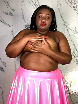 Candy_Brown69's cam snapshot