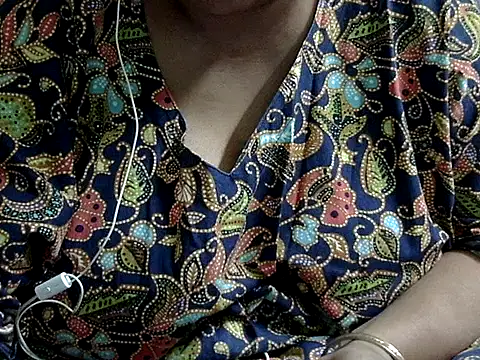 DAMINI98's cam snapshot