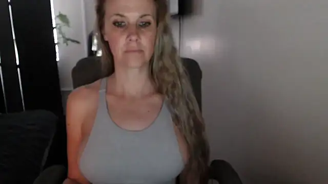 LoVe_On's cam snapshot