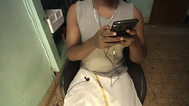 Tamil_KDD's cam snapshot