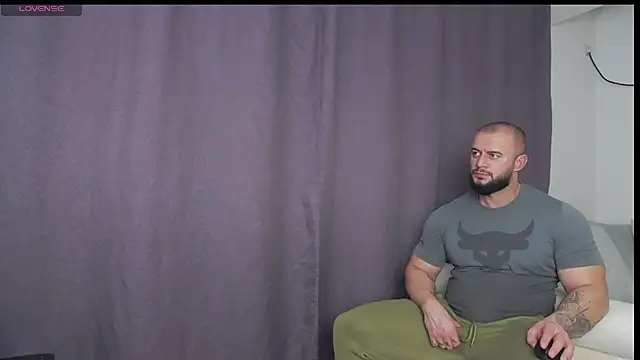 RickyMiami1 live sex cam