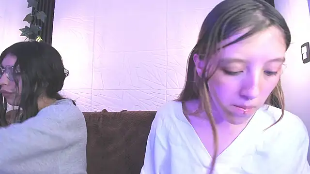 BRIAR_AND_BLAIR live sex cam