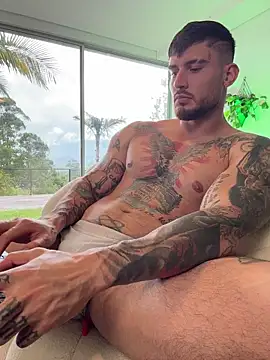 DimitriSullivan_'s cam snapshot