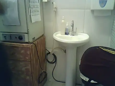 HS-hotsmile's cam snapshot