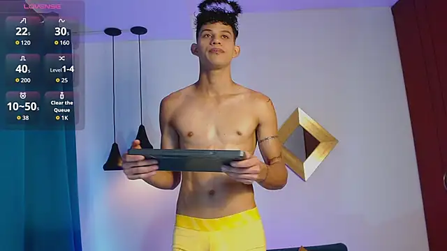 KamiSuarez's cam snapshot