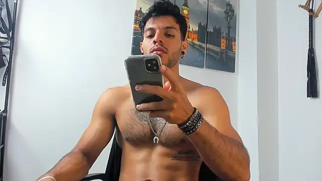 JuanBlade live sex cam