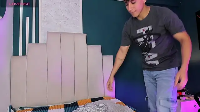 Allex_Cano live sex cam