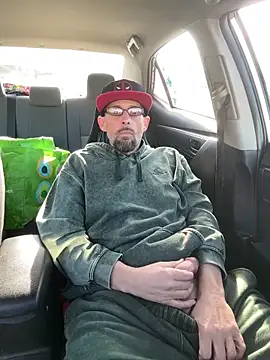 biggdaddyandqueenn live sex cam