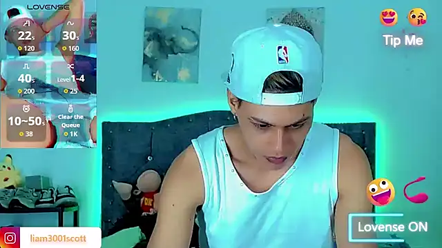 Liamscott_'s cam snapshot