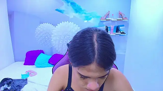 DEMI_LEED live sex cam