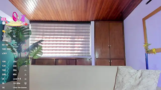 VenusCooper live sex cam