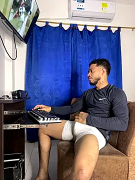 Kylian_Alessandro live sex cam