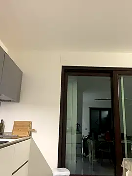 -Angelina's cam snapshot