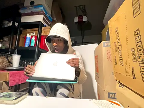 wynterheat live sex cam