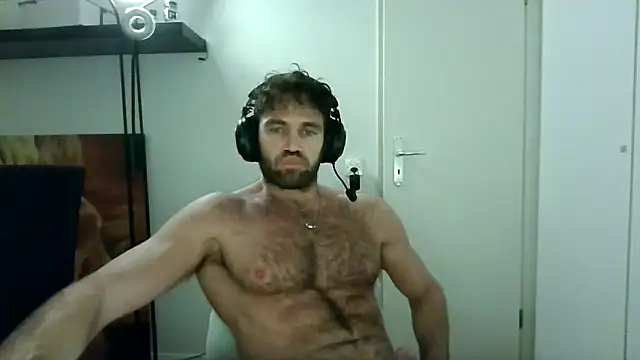 alpha-hunk's cam snapshot