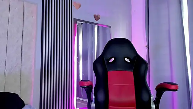 DustinandJordan's cam snapshot