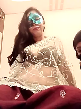 Nisha__19 live sex cam