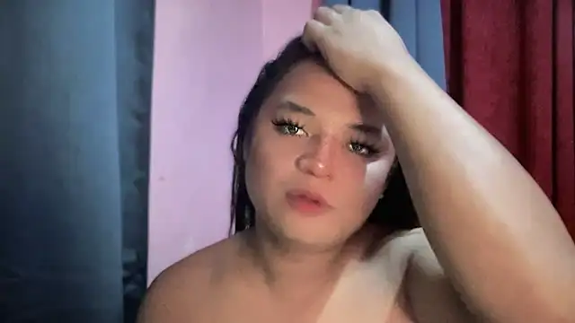 lovinglyours_joanna's cam snapshot