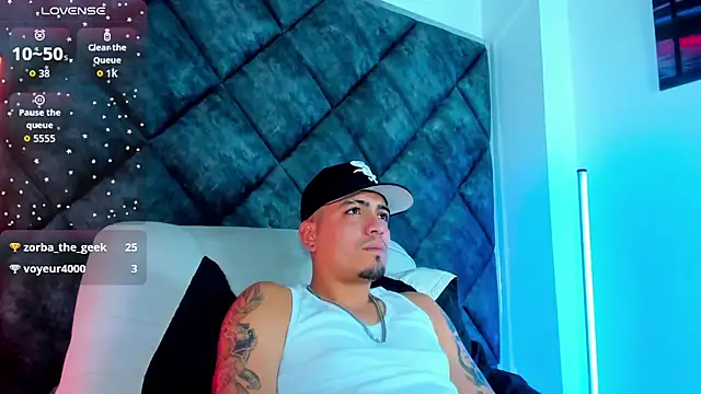 OwenStonne_'s cam snapshot