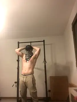 biscottosexy69's cam snapshot