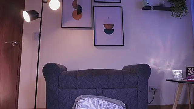 Isabella_dior live sex cam