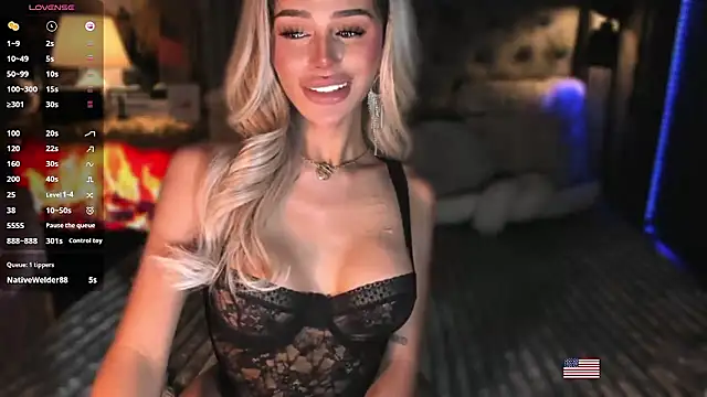 ZyraGoddes live sex cam