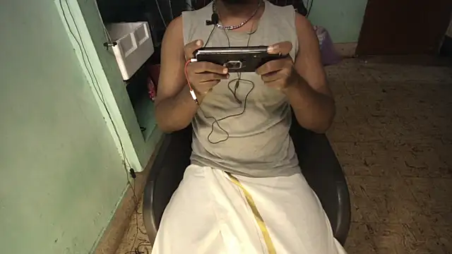 Tamil_KDD's cam snapshot