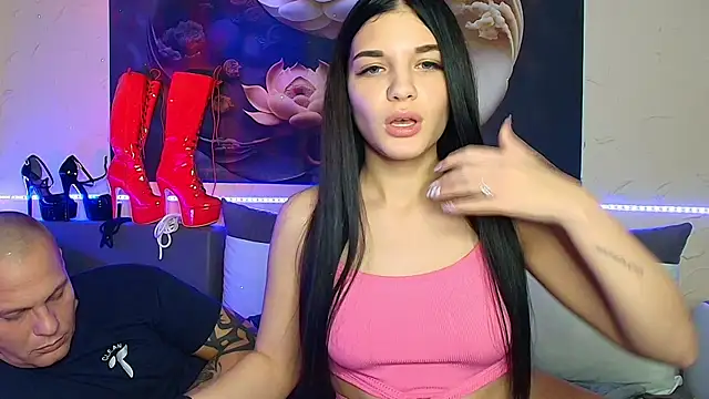 xDeepInLovexx live sex cam